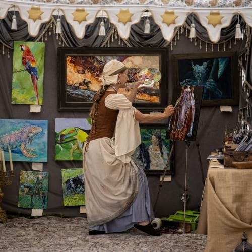 Braider-and-guy_500 An artisan painting